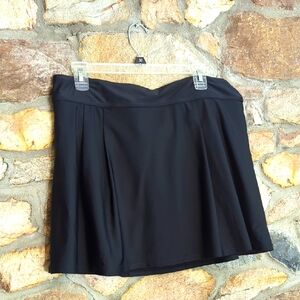 Mazu Black Swim Skirt